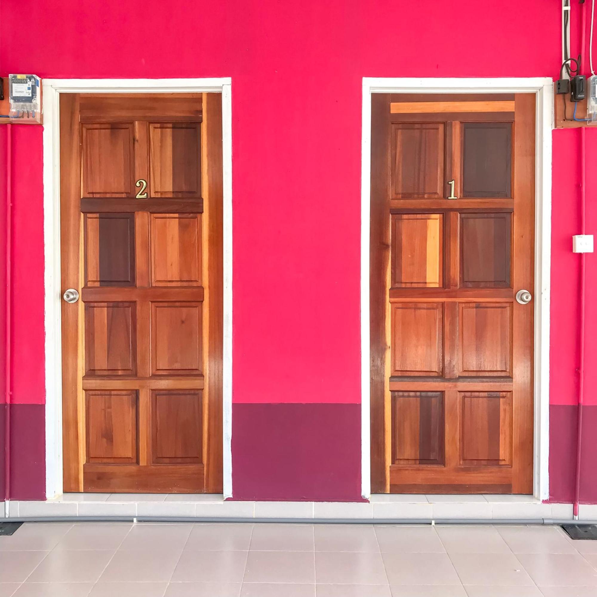 Rayyan'S Roomstay Pantai Kok Luaran gambar