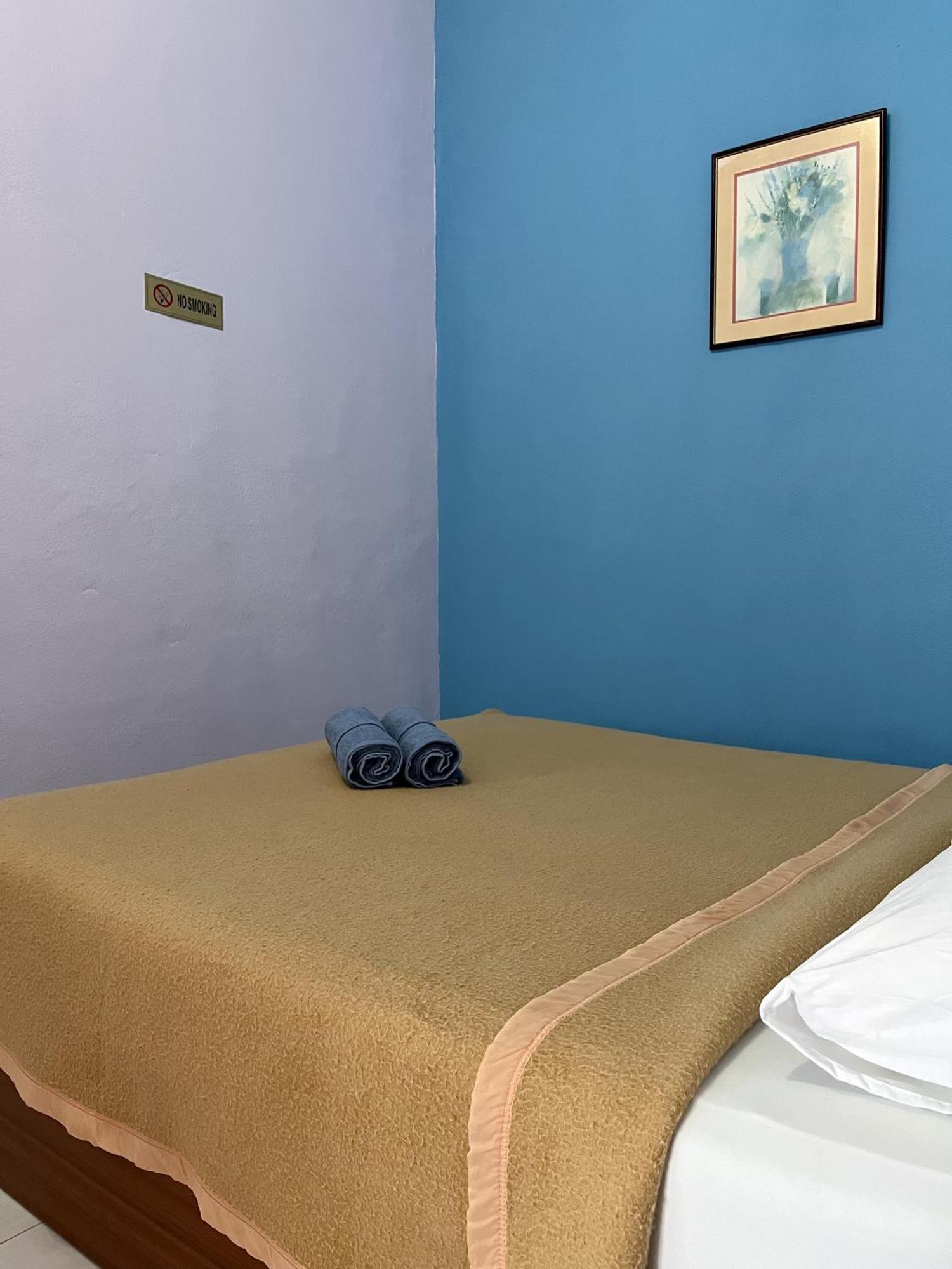 Rayyan'S Roomstay Pantai Kok Luaran gambar